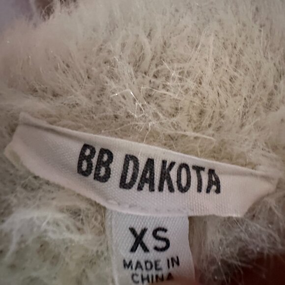 BB DAKOTA "FAUX FUR" COCOON-STYLE WOMAN'S SWEATER:PREOWNED IVORY SUPER SOFT XS - Picture 11 of 11